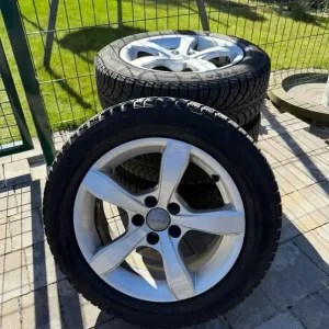 Koła kompletne - alufelgi oryginał AUDI + opony zimowe (4 sztuki) 185/60/R15 Oferta czasowa